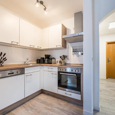 Cozyhomz Bis 5 Personen Mit Stellplatz