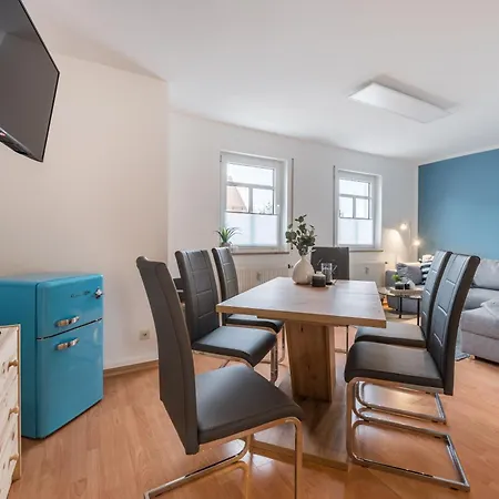 Cozyhomz Bis 5 Personen Mit Stellplatz Lägenhet *