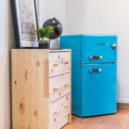 Cozyhomz Bis 5 Personen Mit Stellplatz Dresden