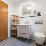 Apartmán Cozyhomz Bis 5 Personen Mit Stellplatz *