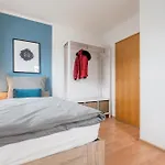 Cozyhomz Bis 5 Personen Mit Stellplatz *