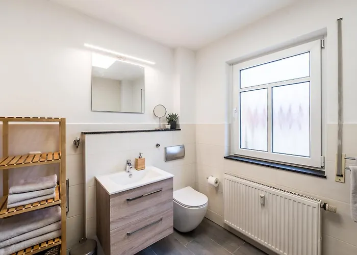 Cozyhomz Bis 5 Personen Mit Stellplatz ドレスデン