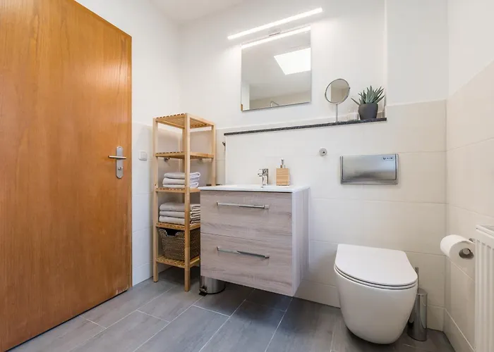 アパート Cozyhomz Bis 5 Personen Mit Stellplatz *
