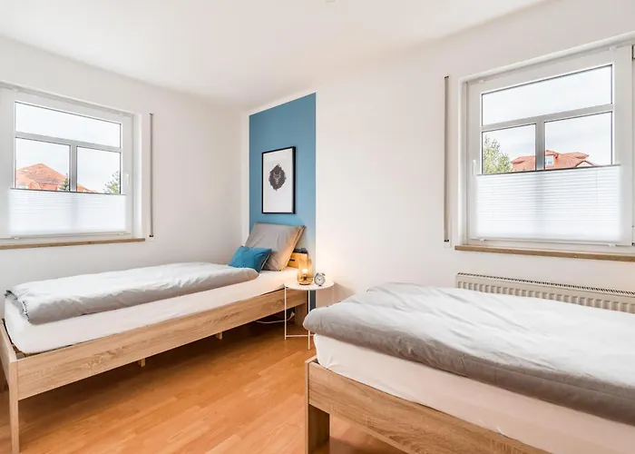 Cozyhomz Bis 5 Personen Mit Stellplatz アパート ドレスデン