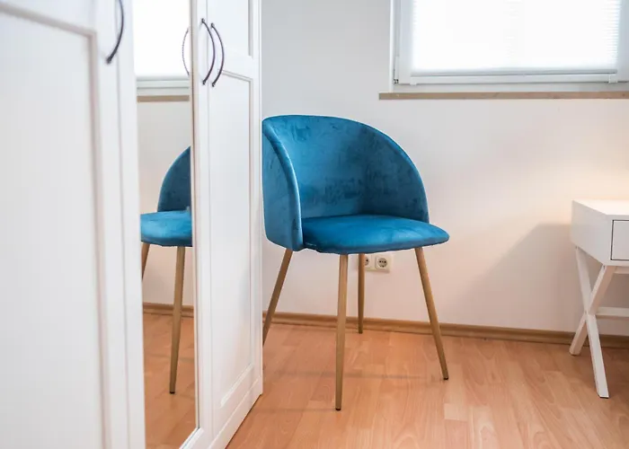 Cozyhomz Bis 5 Personen Mit Stellplatz