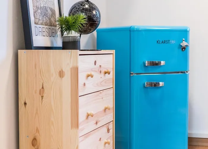 Cozyhomz Bis 5 Personen Mit Stellplatz ドレスデン