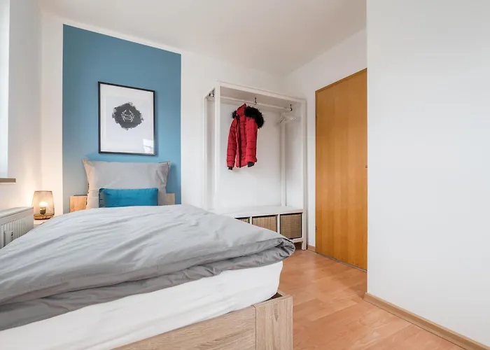 Cozyhomz Bis 5 Personen Mit Stellplatz *