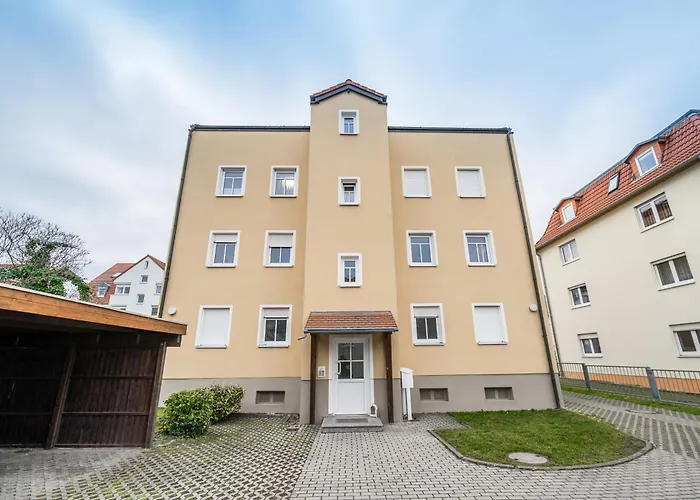 Cozyhomz Bis 5 Personen Mit Stellplatz *